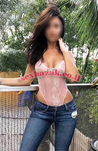 מודל ומופלא, מחפש את החברים